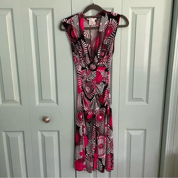 La Belle Dresses & Skirts - La Belle Y2K Mod Midi Dress Small Deep V-Neck Wide Strap Sleeveless Ruched Retro